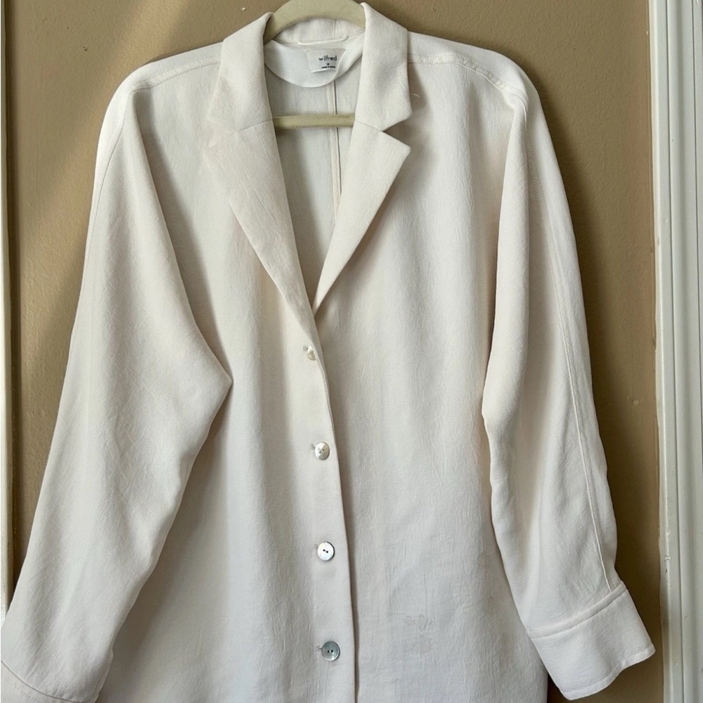 Aritzia top